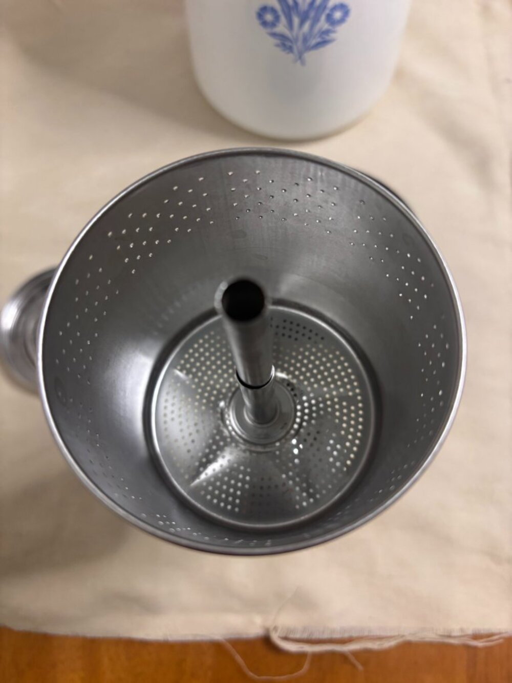 VTG Corning Ware Cornflower Blue 9 Cup Coffee Percolator Complete Pot - Picture 8 of 11